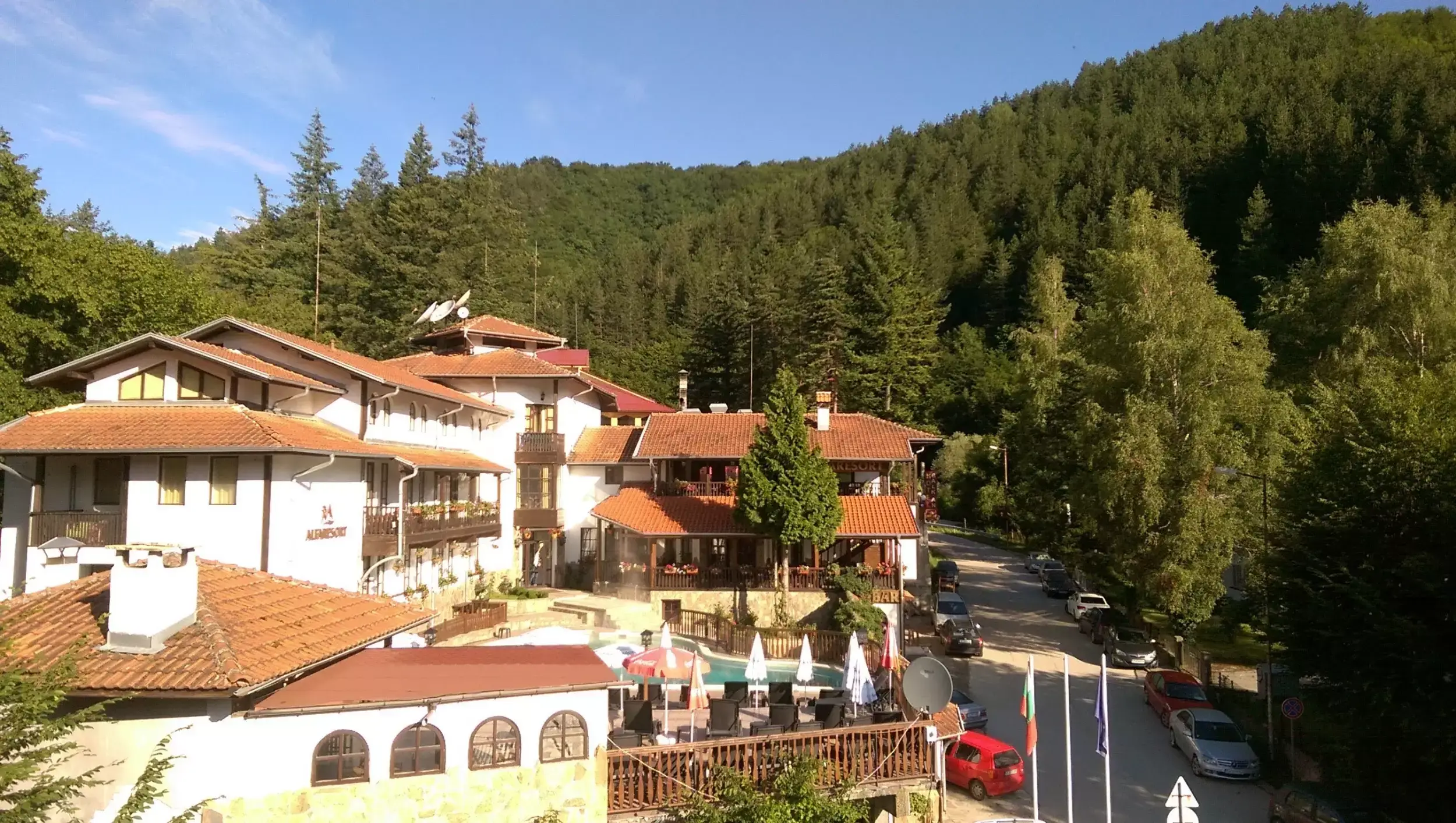 hotel-img